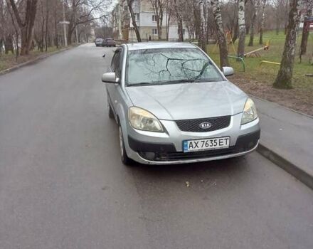 Серый Киа Рио, объемом двигателя 1.4 л и пробегом 247 тыс. км за 3700 $, фото 9 на Automoto.ua