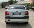 Серый Киа Рио, объемом двигателя 1.4 л и пробегом 364 тыс. км за 4100 $, фото 10 на Automoto.ua