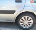Сірий Кіа Ріо, об'ємом двигуна 1.4 л та пробігом 238 тис. км за 3100 $, фото 2 на Automoto.ua