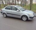 Серый Киа Рио, объемом двигателя 1.4 л и пробегом 247 тыс. км за 3700 $, фото 2 на Automoto.ua