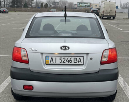 Сірий Кіа Ріо, об'ємом двигуна 1.4 л та пробігом 272 тис. км за 3400 $, фото 6 на Automoto.ua