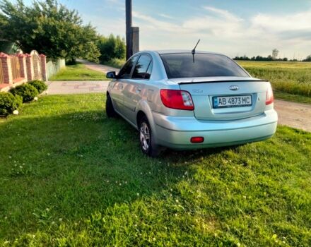 Сірий Кіа Ріо, об'ємом двигуна 1.4 л та пробігом 230 тис. км за 5200 $, фото 4 на Automoto.ua