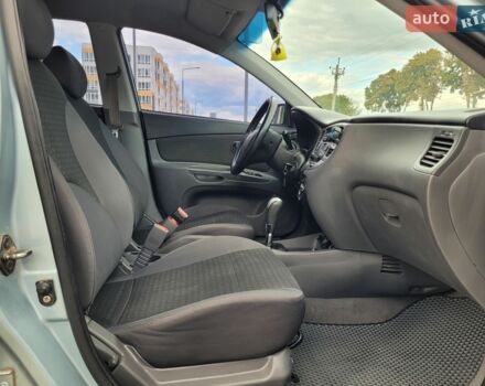 Серый Киа Рио, объемом двигателя 1.4 л и пробегом 230 тыс. км за 4999 $, фото 42 на Automoto.ua