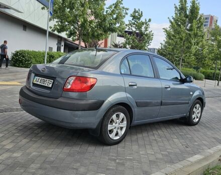 Серый Киа Рио, объемом двигателя 1.3 л и пробегом 160 тыс. км за 4300 $, фото 3 на Automoto.ua