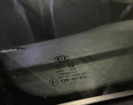 Серый Киа Рио, объемом двигателя 1.4 л и пробегом 220 тыс. км за 3700 $, фото 23 на Automoto.ua