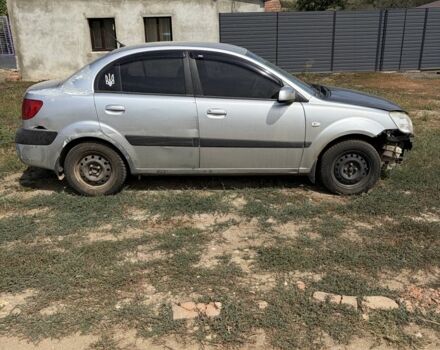 Серый Киа Рио, объемом двигателя 1.3 л и пробегом 216 тыс. км за 1904 $, фото 2 на Automoto.ua