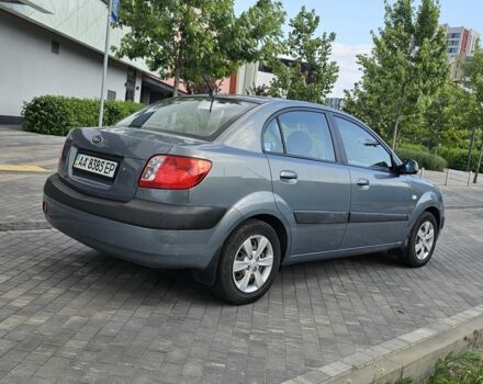 Серый Киа Рио, объемом двигателя 1.3 л и пробегом 160 тыс. км за 4300 $, фото 5 на Automoto.ua