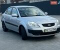 Серый Киа Рио, объемом двигателя 1.4 л и пробегом 186 тыс. км за 4250 $, фото 1 на Automoto.ua