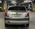 Серый Киа Рио, объемом двигателя 1.4 л и пробегом 220 тыс. км за 3700 $, фото 2 на Automoto.ua
