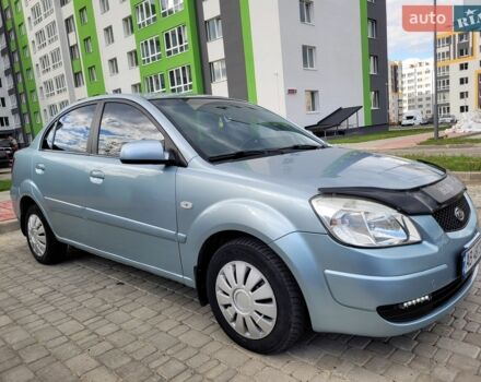 Серый Киа Рио, объемом двигателя 1.4 л и пробегом 230 тыс. км за 4999 $, фото 21 на Automoto.ua