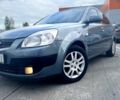 Серый Киа Рио, объемом двигателя 1.5 л и пробегом 380 тыс. км за 3500 $, фото 1 на Automoto.ua