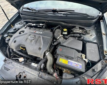 Серый Киа Рио, объемом двигателя 1.5 л и пробегом 380 тыс. км за 3500 $, фото 1 на Automoto.ua