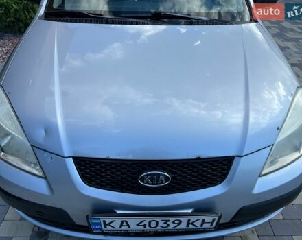 Сірий Кіа Ріо, об'ємом двигуна 1.4 л та пробігом 218 тис. км за 4100 $, фото 1 на Automoto.ua