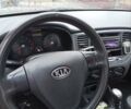 Серый Киа Рио, объемом двигателя 1.4 л и пробегом 138 тыс. км за 5650 $, фото 2 на Automoto.ua