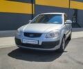 Серый Киа Рио, объемом двигателя 1.4 л и пробегом 224 тыс. км за 3487 $, фото 3 на Automoto.ua