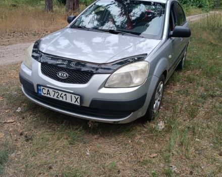 Сірий Кіа Ріо, об'ємом двигуна 1.5 л та пробігом 227 тис. км за 4500 $, фото 4 на Automoto.ua