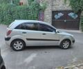 Сірий Кіа Ріо, об'ємом двигуна 1.6 л та пробігом 194 тис. км за 3800 $, фото 2 на Automoto.ua