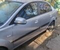 Серый Киа Рио, объемом двигателя 1.4 л и пробегом 280 тыс. км за 3700 $, фото 1 на Automoto.ua
