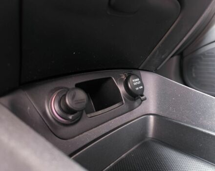 Сірий Кіа Ріо, об'ємом двигуна 1.4 л та пробігом 94 тис. км за 4900 $, фото 5 на Automoto.ua