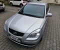 Сірий Кіа Ріо, об'ємом двигуна 1.4 л та пробігом 94 тис. км за 4900 $, фото 21 на Automoto.ua