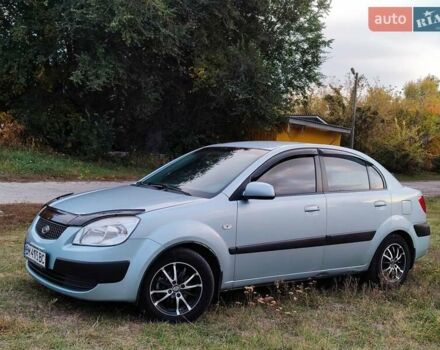 Серый Киа Рио, объемом двигателя 1.4 л и пробегом 176 тыс. км за 4600 $, фото 5 на Automoto.ua