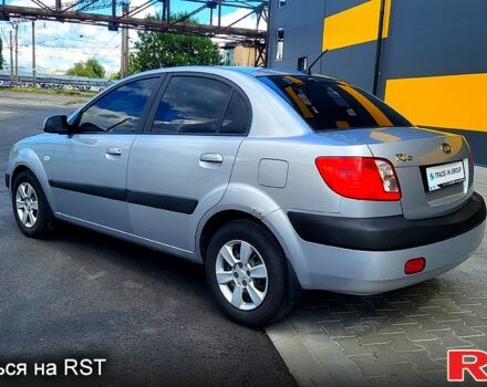 Сірий Кіа Ріо, об'ємом двигуна 1.4 л та пробігом 224 тис. км за 3500 $, фото 8 на Automoto.ua
