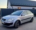 Серый Киа Рио, объемом двигателя 1.4 л и пробегом 200 тыс. км за 4000 $, фото 1 на Automoto.ua