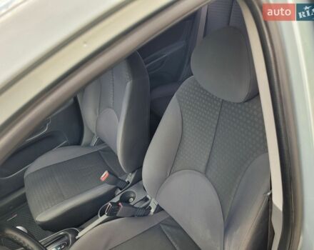 Серый Киа Рио, объемом двигателя 1.4 л и пробегом 230 тыс. км за 4999 $, фото 30 на Automoto.ua