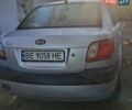 Сірий Кіа Ріо, об'ємом двигуна 1.4 л та пробігом 275 тис. км за 3700 $, фото 1 на Automoto.ua