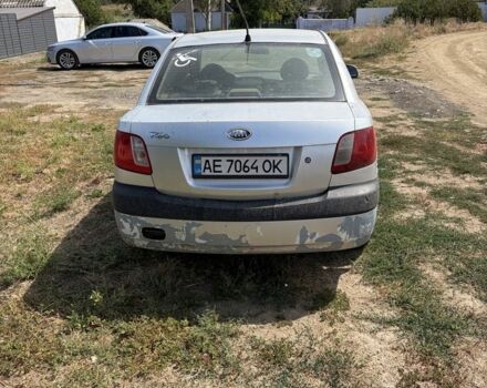 Серый Киа Рио, объемом двигателя 1.3 л и пробегом 216 тыс. км за 1904 $, фото 3 на Automoto.ua