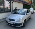 Серый Киа Рио, объемом двигателя 1.4 л и пробегом 420 тыс. км за 3800 $, фото 1 на Automoto.ua
