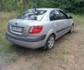 Серый Киа Рио, объемом двигателя 1.5 л и пробегом 227 тыс. км за 4500 $, фото 2 на Automoto.ua