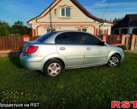 Сірий Кіа Ріо, об'ємом двигуна 1.4 л та пробігом 230 тис. км за 5200 $, фото 1 на Automoto.ua