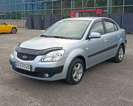 Серый Киа Рио, объемом двигателя 1.4 л и пробегом 240 тыс. км за 4800 $, фото 9 на Automoto.ua