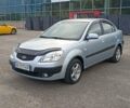 Серый Киа Рио, объемом двигателя 1.4 л и пробегом 240 тыс. км за 4800 $, фото 9 на Automoto.ua
