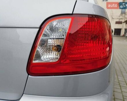 Серый Киа Рио, объемом двигателя 1.4 л и пробегом 94 тыс. км за 4900 $, фото 21 на Automoto.ua