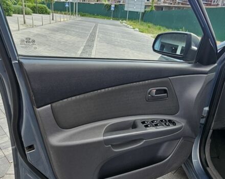 Серый Киа Рио, объемом двигателя 1.3 л и пробегом 160 тыс. км за 4300 $, фото 14 на Automoto.ua