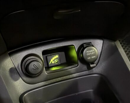 Серый Киа Рио, объемом двигателя 1.4 л и пробегом 220 тыс. км за 3700 $, фото 15 на Automoto.ua