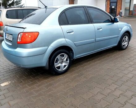 Сірий Кіа Ріо, об'ємом двигуна 3 л та пробігом 224 тис. км за 4900 $, фото 2 на Automoto.ua