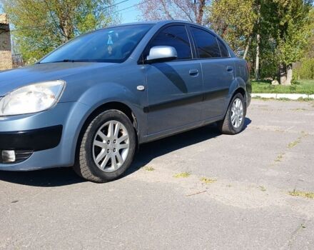 Сірий Кіа Ріо, об'ємом двигуна 1.5 л та пробігом 290 тис. км за 4600 $, фото 1 на Automoto.ua
