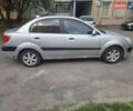Серый Киа Рио, объемом двигателя 1.4 л и пробегом 306 тыс. км за 2700 $, фото 8 на Automoto.ua