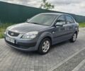 Серый Киа Рио, объемом двигателя 1.3 л и пробегом 160 тыс. км за 4300 $, фото 7 на Automoto.ua