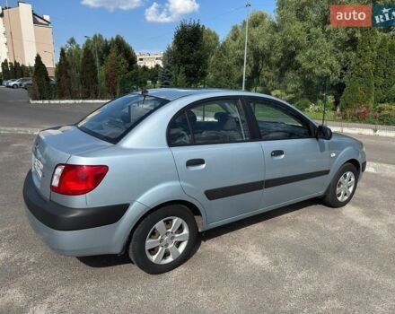 Сірий Кіа Ріо, об'ємом двигуна 1.4 л та пробігом 171 тис. км за 4000 $, фото 1 на Automoto.ua