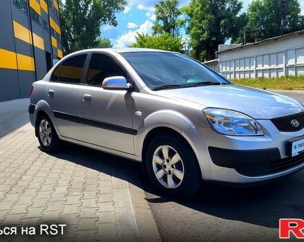 Сірий Кіа Ріо, об'ємом двигуна 1.4 л та пробігом 224 тис. км за 3500 $, фото 4 на Automoto.ua