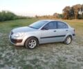 Серый Киа Рио, объемом двигателя 1.4 л и пробегом 142 тыс. км за 5000 $, фото 1 на Automoto.ua