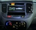 Серый Киа Рио, объемом двигателя 1.4 л и пробегом 220 тыс. км за 3700 $, фото 14 на Automoto.ua