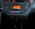 Серый Киа Рио, объемом двигателя 1.4 л и пробегом 219 тыс. км за 3200 $, фото 5 на Automoto.ua