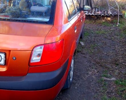 Серый Киа Рио, объемом двигателя 1.4 л и пробегом 461 тыс. км за 3200 $, фото 8 на Automoto.ua