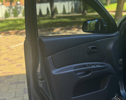 Серый Киа Рио, объемом двигателя 1.4 л и пробегом 198 тыс. км за 5800 $, фото 7 на Automoto.ua
