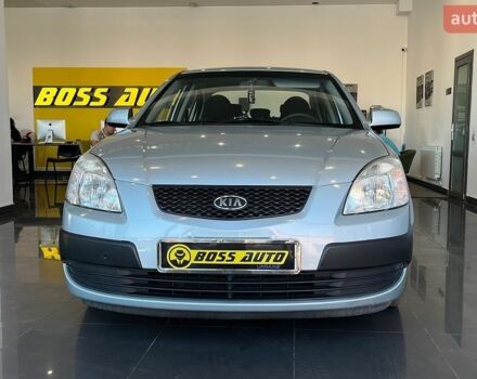 Серый Киа Рио, объемом двигателя 1.4 л и пробегом 93 тыс. км за 5600 $, фото 1 на Automoto.ua